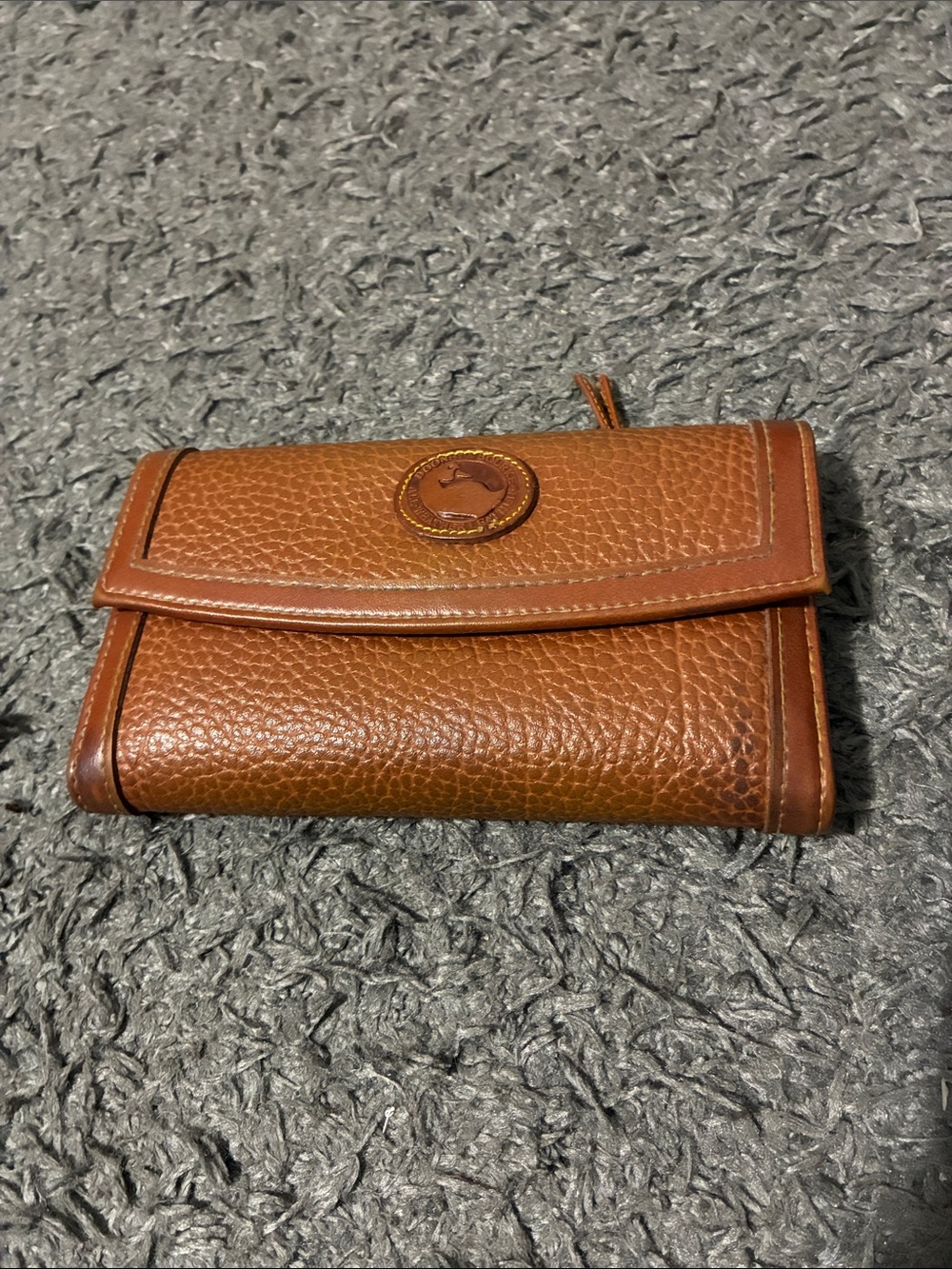 Dooney & Bourke wallet